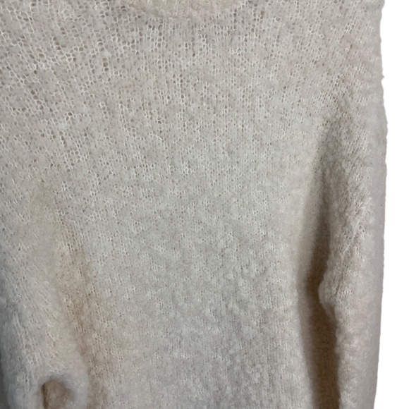 Madewell Wool-Alpaca Blend Bouclé-Knit Oversized Sweater - Picture 5 of 10